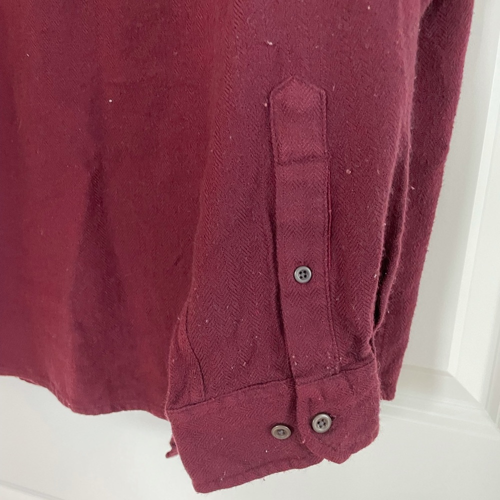 Oversized Distressed Flannel - Picture 5 of 6